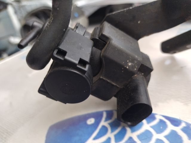 bontott VW PHAETON Nyomásszabályzó Szelep