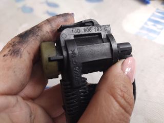 bontott VW PHAETON Nyomásszabályzó Szelep