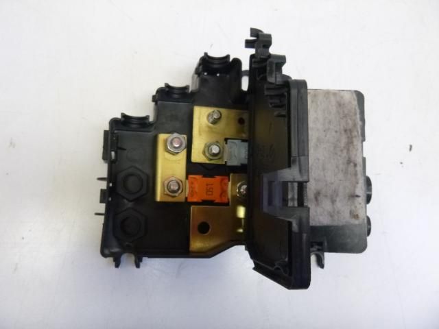 bontott VW PHAETON Pozitív Kábel Elosztó