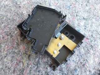 bontott VW PHAETON Pozitív Kábel Elosztó