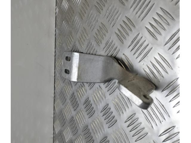 bontott VW PHAETON Tartó Bak