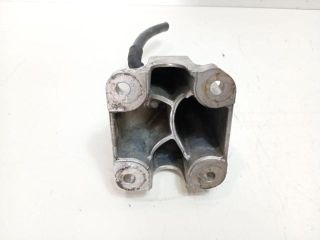 bontott VW PHAETON Tartó Bak