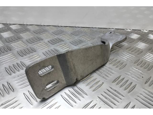 bontott VW PHAETON Tartó Bak