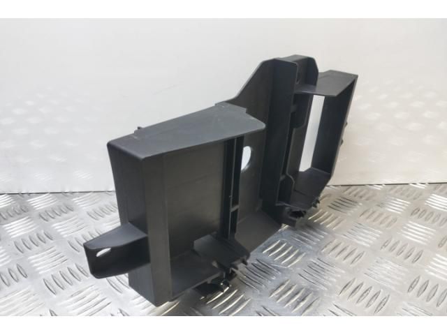 bontott VW PHAETON Tartó Bak