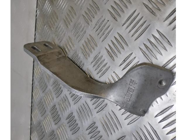 bontott VW PHAETON Tartó Bak