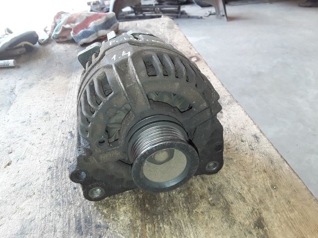 bontott VW POLO CLASSIC Generátor