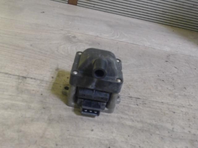 bontott VW POLO CLASSIC Gyújtótrafó