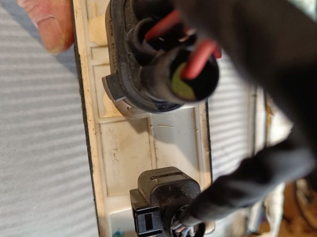 bontott VW POLO CLASSIC Hűtőventilátor Relé