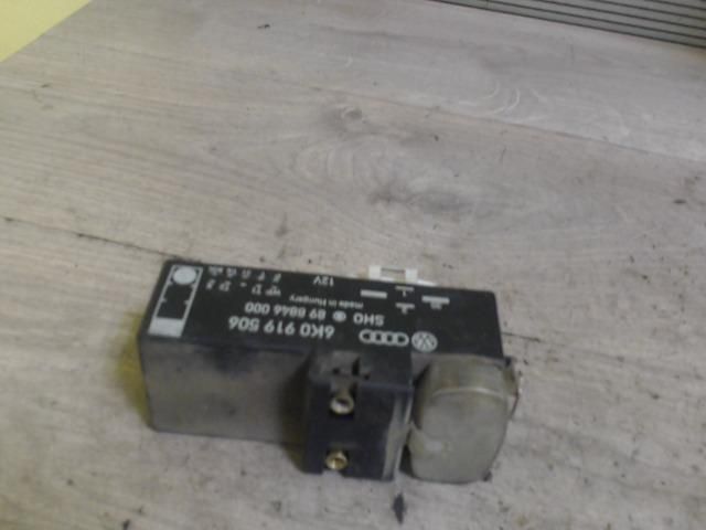 bontott VW POLO CLASSIC Hűtőventilátor Relé