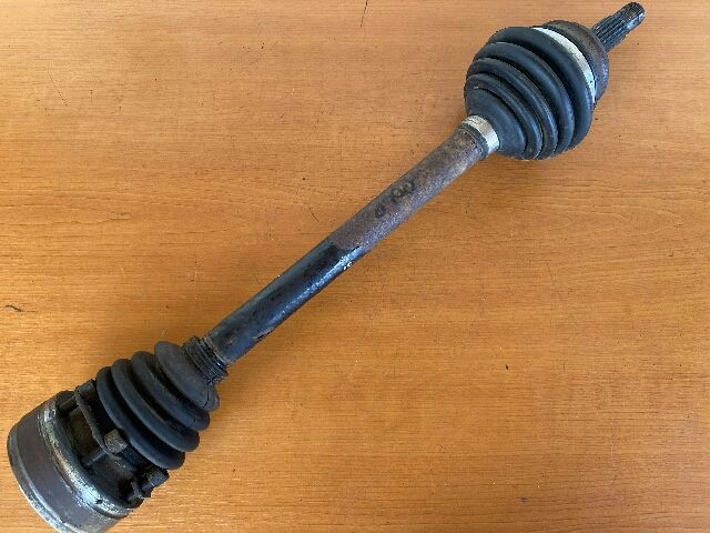 bontott VW POLO CLASSIC Bal Féltengely