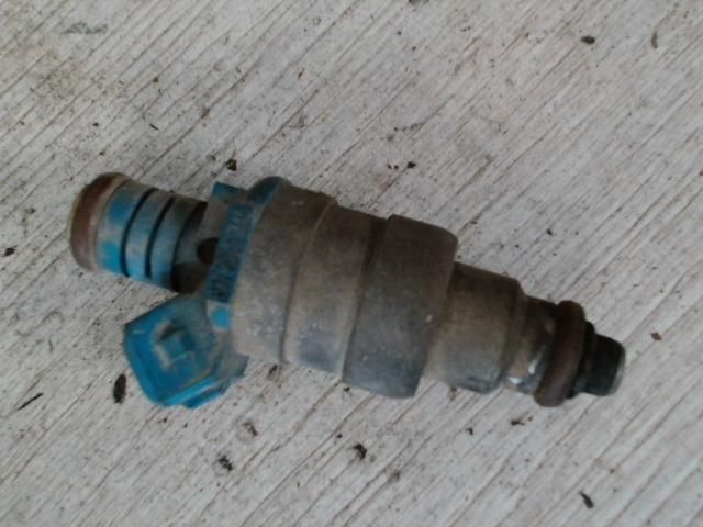 bontott VW POLO CLASSIC Porlasztó (1 db)