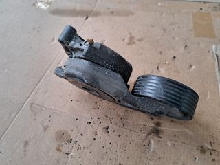 bontott VW POLO CLASSIC Szíjfeszítő Görgő