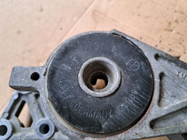 bontott VW POLO CLASSIC Szíjfeszítő Görgő