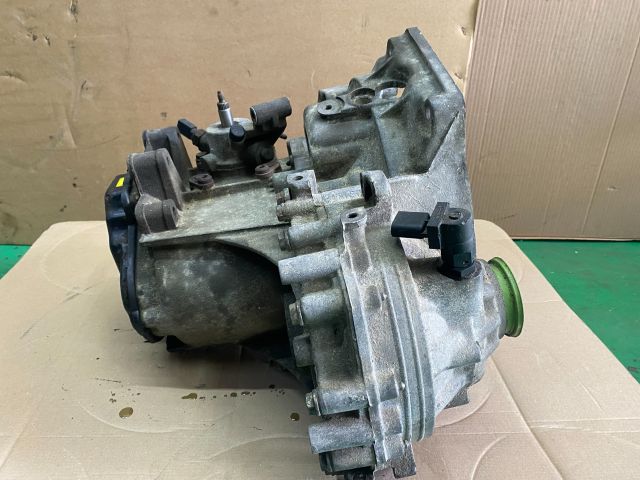 bontott VW POLO CLASSIC Váltó (Mechanikus)