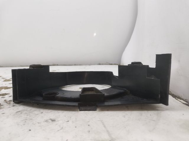 bontott VW POLO CLASSIC Alsó Vezérlés Burkolat