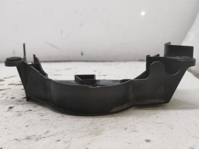 bontott VW POLO CLASSIC Alsó Vezérlés Burkolat