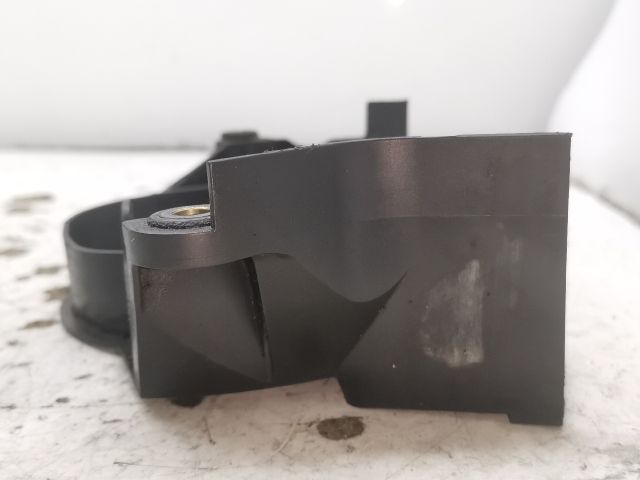 bontott VW POLO CLASSIC Alsó Vezérlés Burkolat