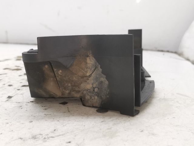 bontott VW POLO CLASSIC Alsó Vezérlés Burkolat