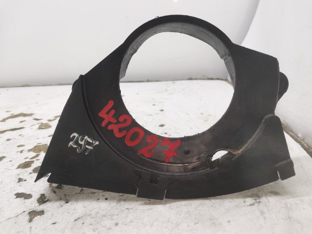 bontott VW POLO CLASSIC Alsó Vezérlés Burkolat