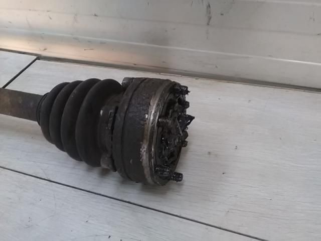 bontott VW POLO CLASSIC Bal Féltengely