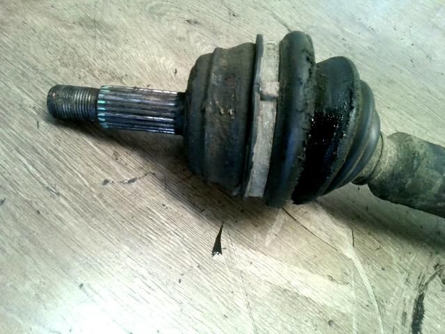 bontott VW POLO CLASSIC Bal Féltengely