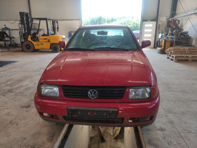 bontott VW POLO CLASSIC Biztosítéktábla Motortér