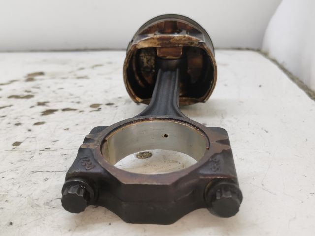 bontott VW POLO CLASSIC Dugattyú és Hajtókar