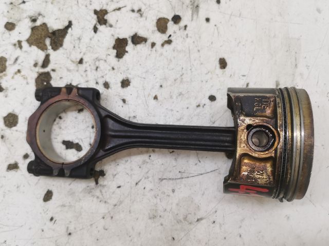 bontott VW POLO CLASSIC Dugattyú és Hajtókar