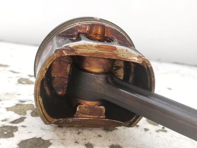 bontott VW POLO CLASSIC Dugattyú és Hajtókar