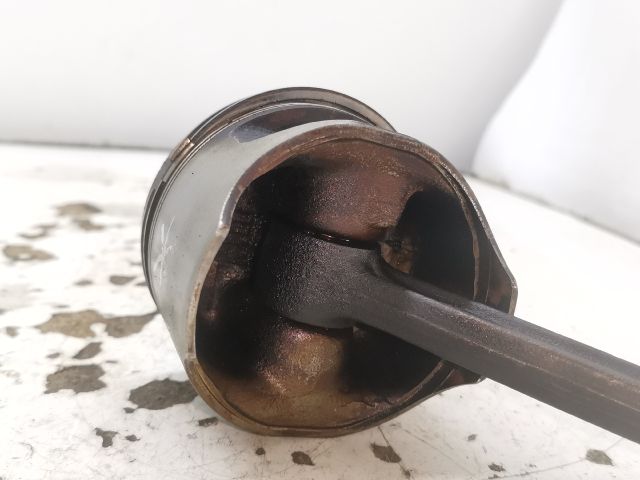 bontott VW POLO CLASSIC Dugattyú és Hajtókar