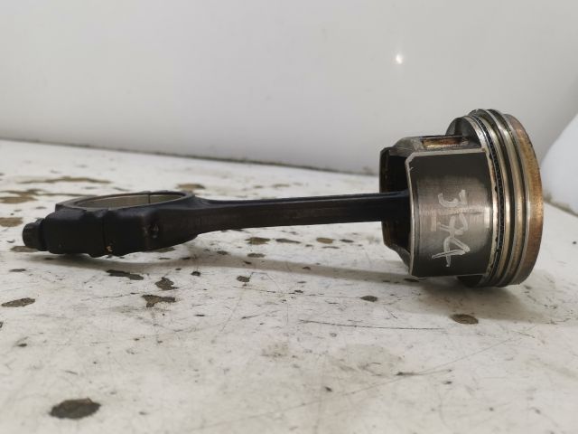 bontott VW POLO CLASSIC Dugattyú és Hajtókar