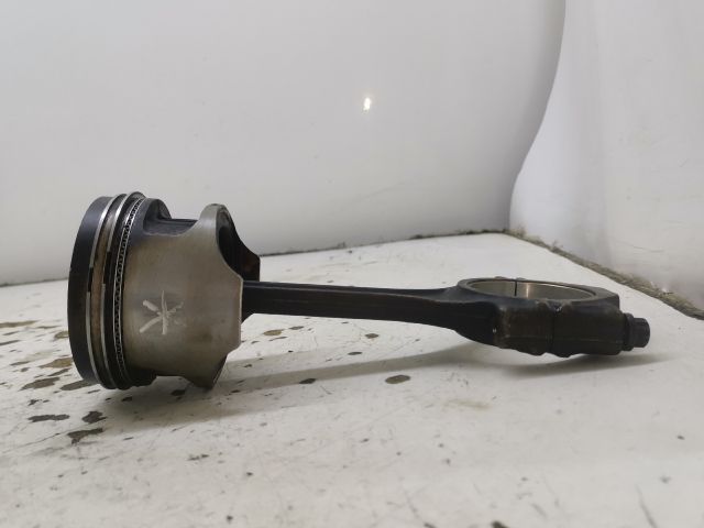 bontott VW POLO CLASSIC Dugattyú és Hajtókar