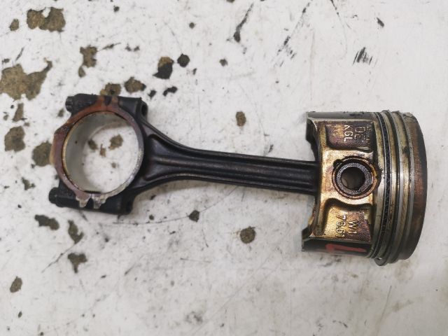 bontott VW POLO CLASSIC Dugattyú és Hajtókar