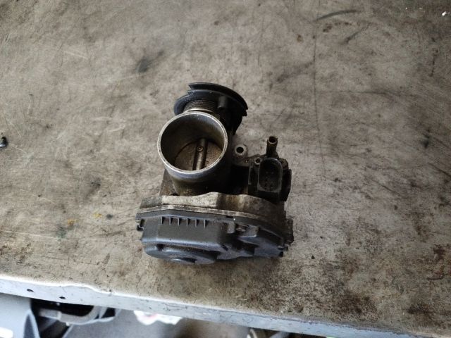 bontott VW POLO CLASSIC Fojtószelep (Elektromos)