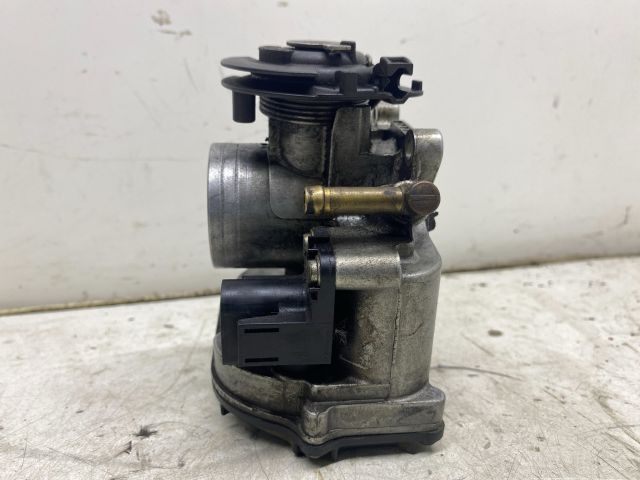 bontott VW POLO CLASSIC Fojtószelep (Mechanikus)