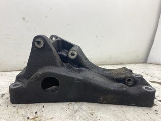 bontott VW POLO CLASSIC Generátor Tartó Bak