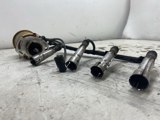 bontott VW POLO CLASSIC Gyújtáselosztó