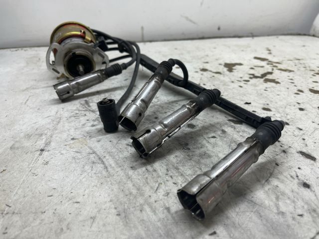 bontott VW POLO CLASSIC Gyújtáselosztó