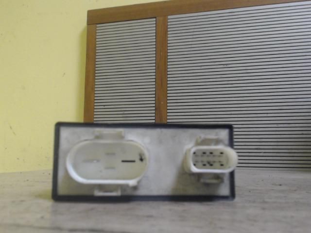 bontott VW POLO CLASSIC Hűtőventilátor Relé