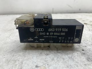 bontott VW POLO CLASSIC Hűtőventilátor Relé