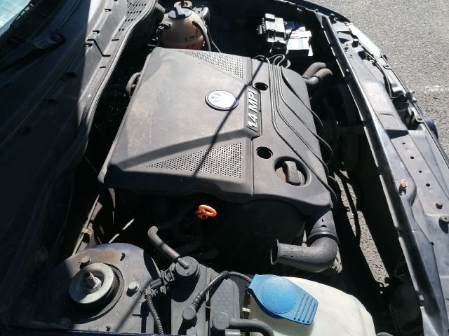 bontott VW POLO CLASSIC Motor (Fűzött blokk hengerfejjel)