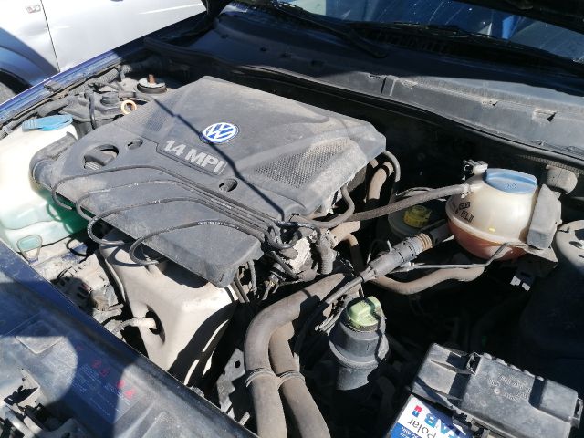 bontott VW POLO CLASSIC Motor (Fűzött blokk hengerfejjel)