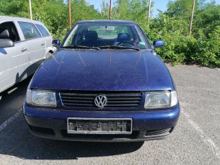 bontott VW POLO CLASSIC Motor (Fűzött blokk hengerfejjel)