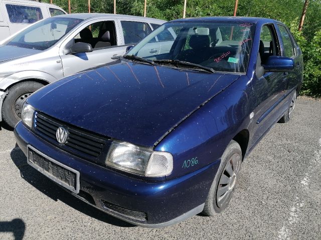 bontott VW POLO CLASSIC Motor (Fűzött blokk hengerfejjel)