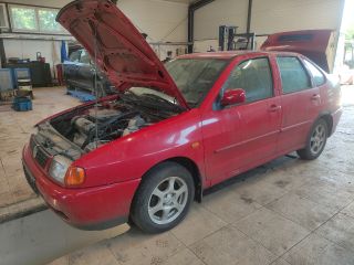 bontott VW POLO CLASSIC Motor Tartó Bak Bal