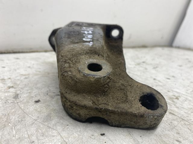 bontott VW POLO CLASSIC Motor Tartó Bak (Fém)