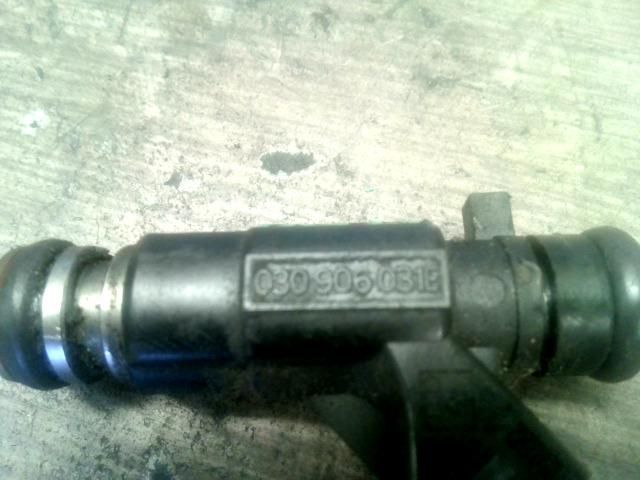 bontott VW POLO CLASSIC Porlasztó (1 db)