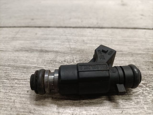 bontott VW POLO CLASSIC Porlasztó (1 db)