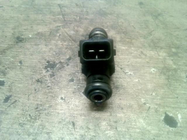 bontott VW POLO CLASSIC Porlasztó (1 db)