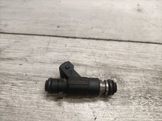 bontott VW POLO CLASSIC Porlasztó (1 db)